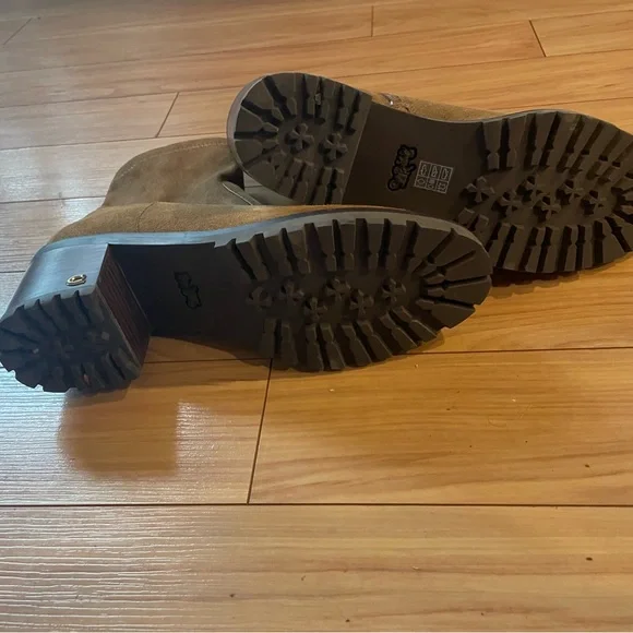 Coach suede ankle boots - Picture 4 of 7